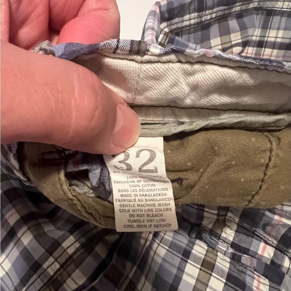 EUC Men's American Eagle Plaid Casual Flat Front Shorts 32x10" Inseam (B5) - Picture 6 of 7